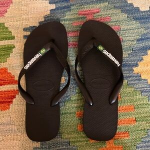 Havaianas Flip Flop, black. No tags but never worn